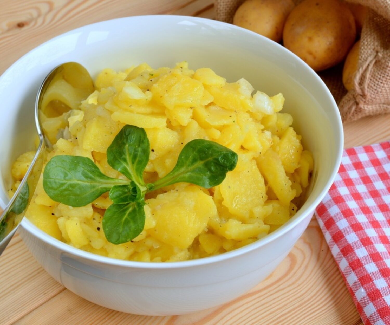 Schwäbischer Kartoffelsalat - Restaurant Tauberquelle Stuttgart