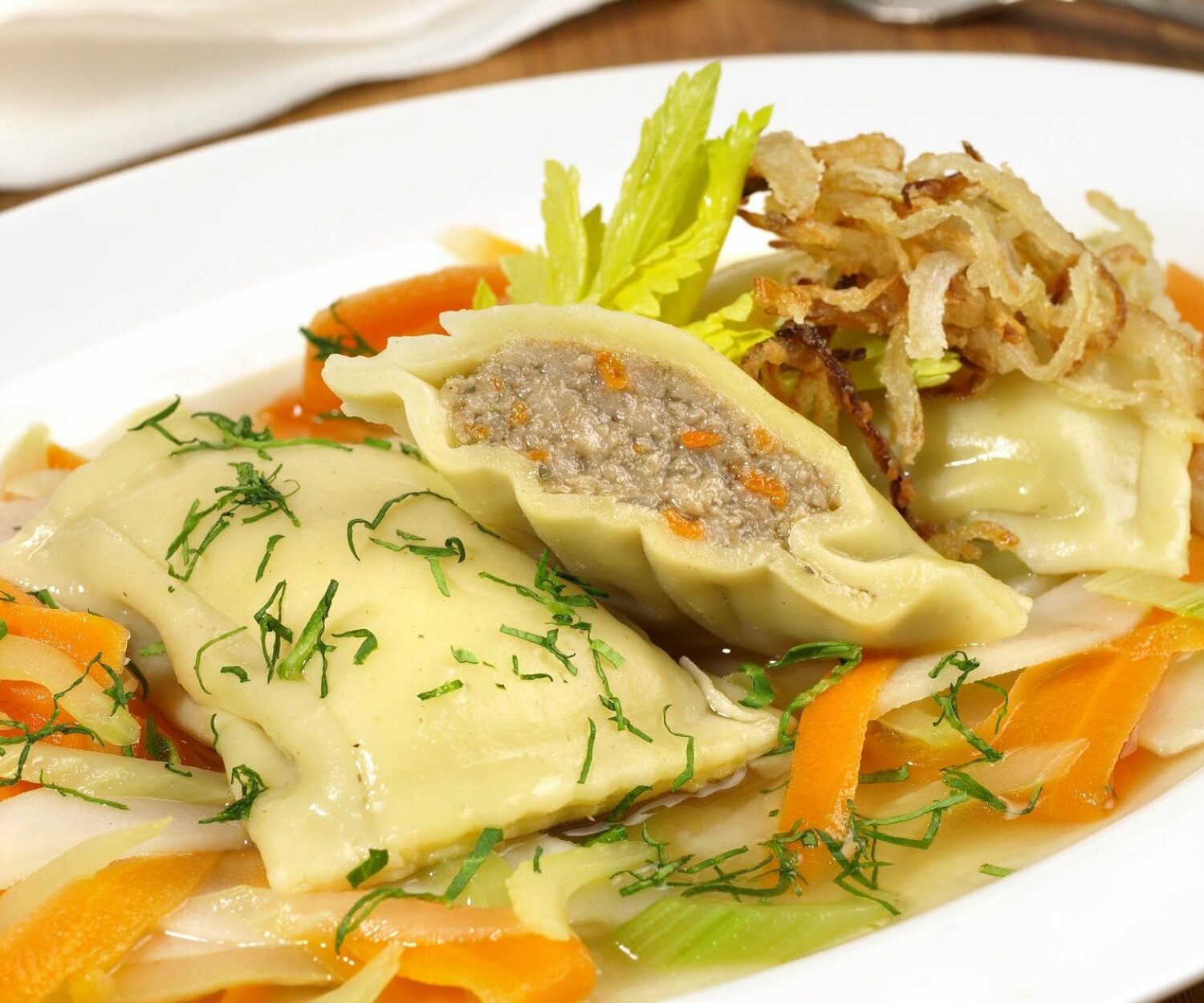 Schwäbische Spezialitäten - Maultaschen - Restaurant Tauberquelle Stuttgart